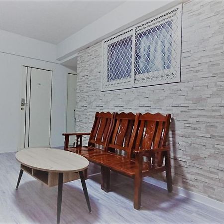 Fengchia Bichon B&B Тайчжун Экстерьер фото